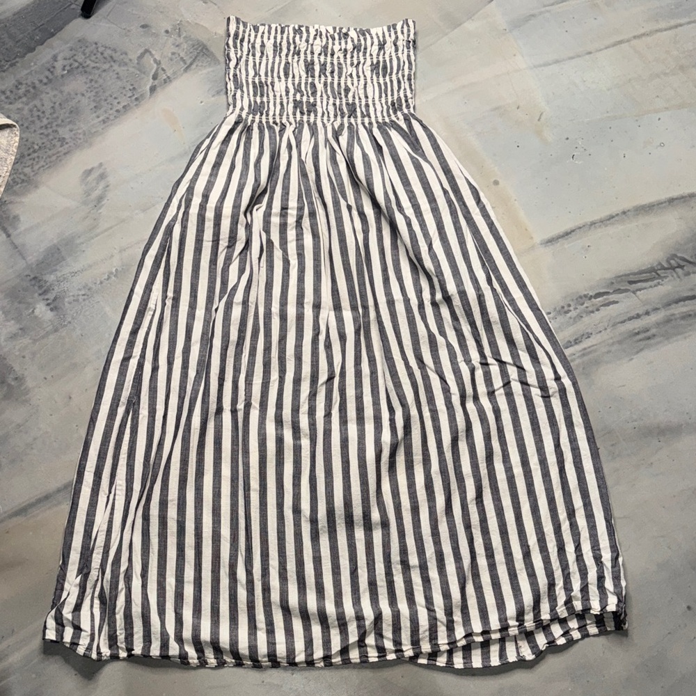 Universal Thread Smocked Strapless Striped Maxi D… - image 1